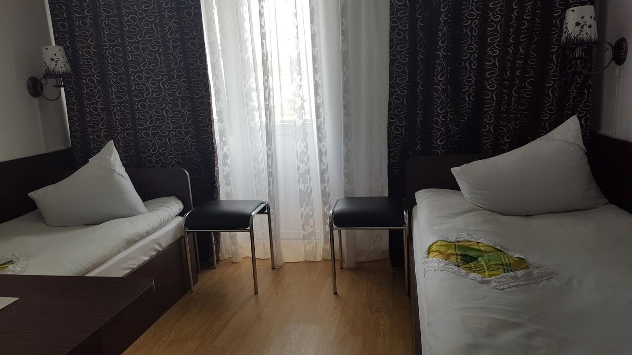 Hotel Confort Drochia Εξωτερικό φωτογραφία